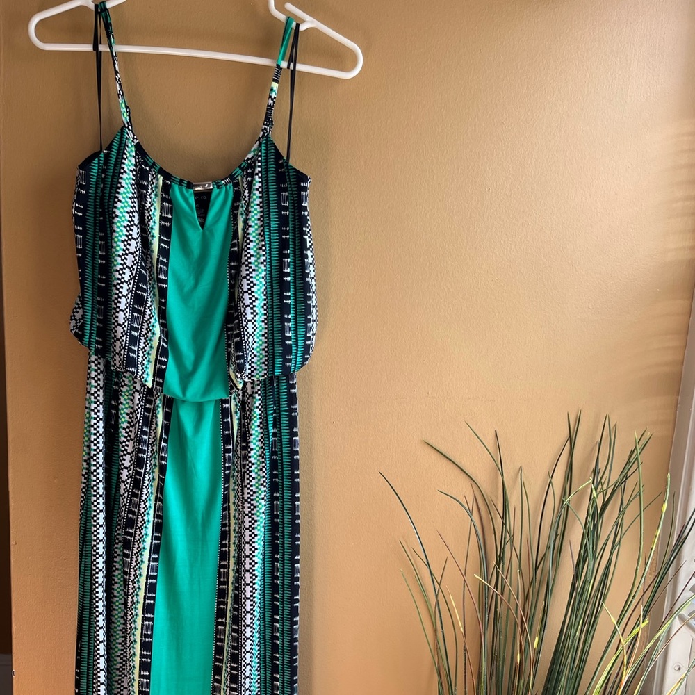 Maxi Dress With Green, Black, and White Geometric Shapes by Style & Co, Size XS